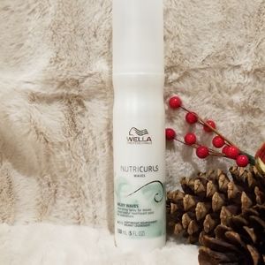 5 oz Wella Nutracurls spray
